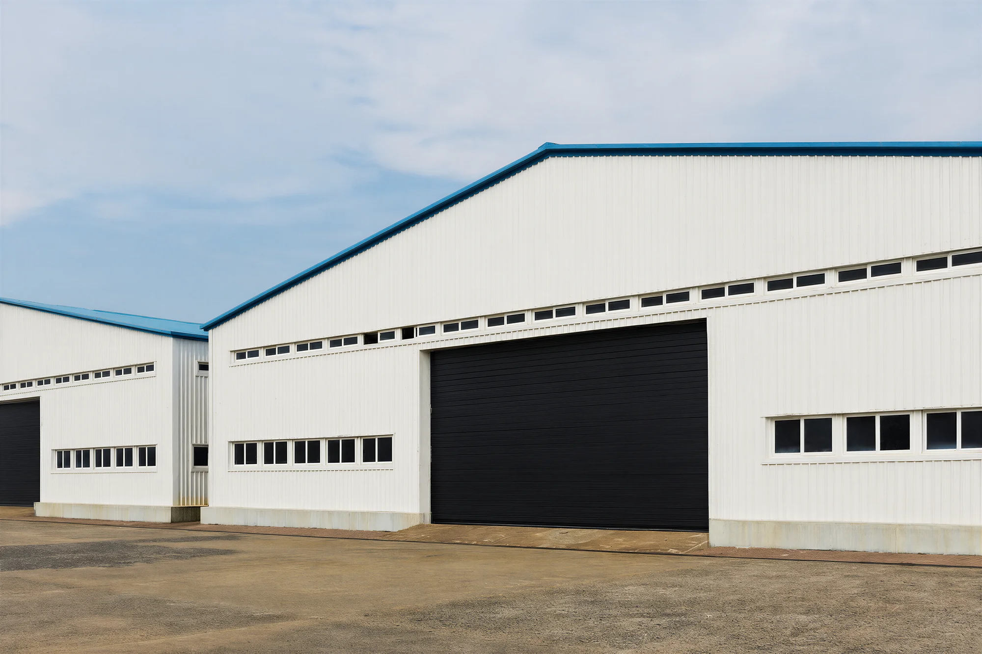 images/gallery-pulse-600-series/03-rolling-steel-door-agricultural-facility.webp images/gallery-pulse-600-series/03-rolling-steel-door-agricultural-facility.webp